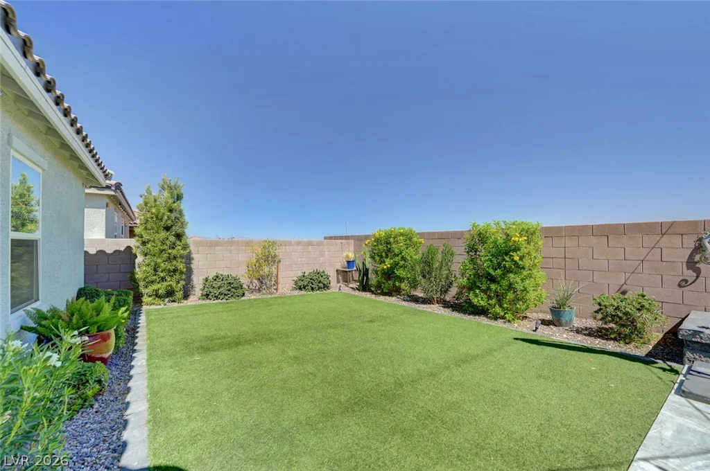 9526 Barnsley Point, Las Vegas, NV 89178