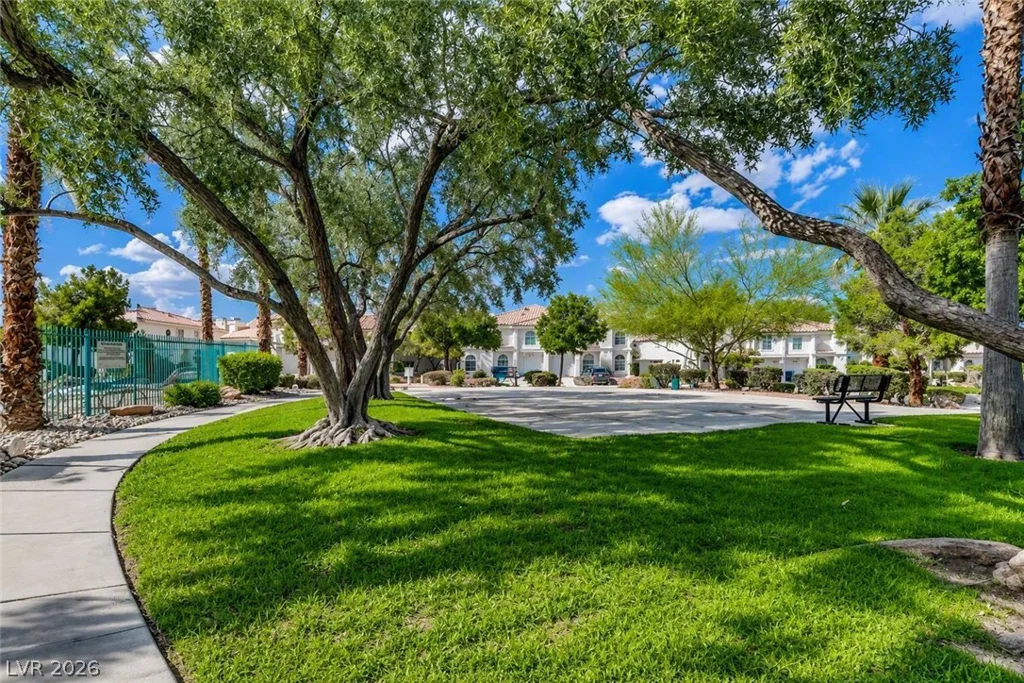7955 Rochelle, Las Vegas, NV 89147