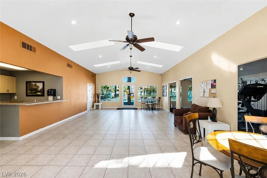7955 Rochelle, Las Vegas, NV 89147