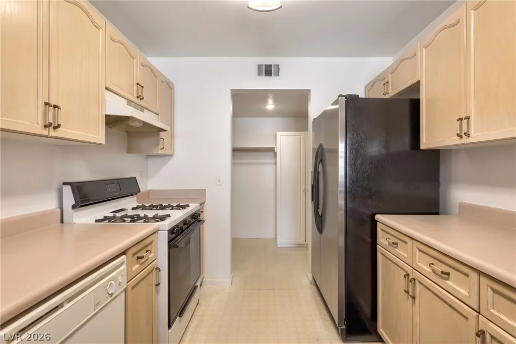 7955 Rochelle, Las Vegas, NV 89147