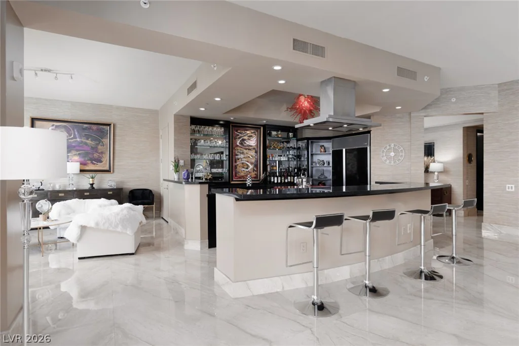 2777 Paradise Rd, Las Vegas, NV 89109