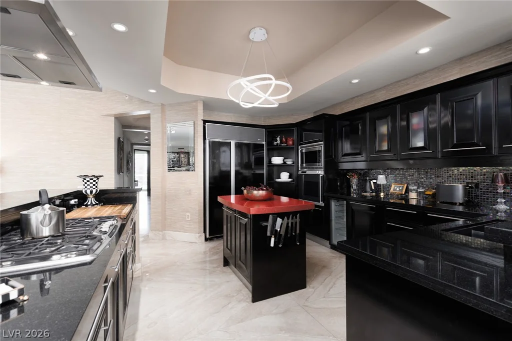 2777 Paradise Rd, Las Vegas, NV 89109