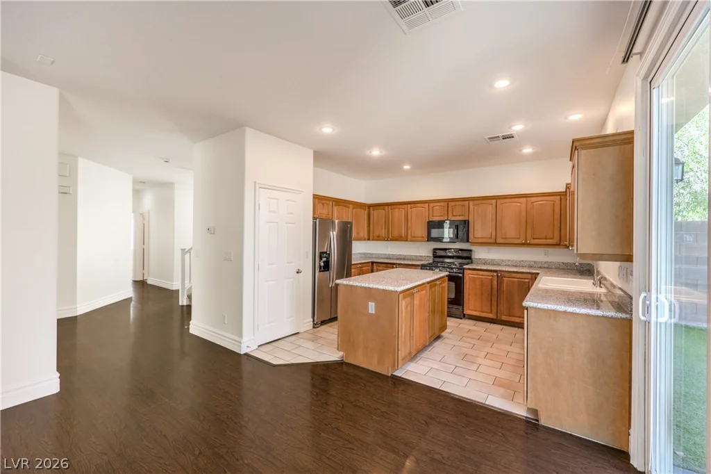 9694 Dieterich, Las Vegas, NV 89148