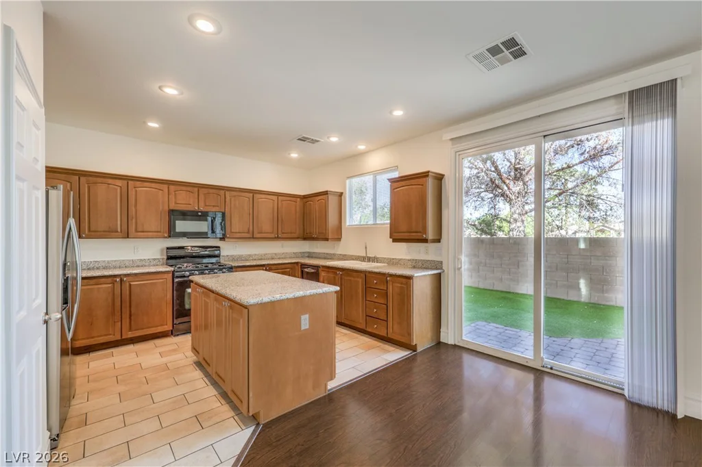 9694 Dieterich, Las Vegas, NV 89148
