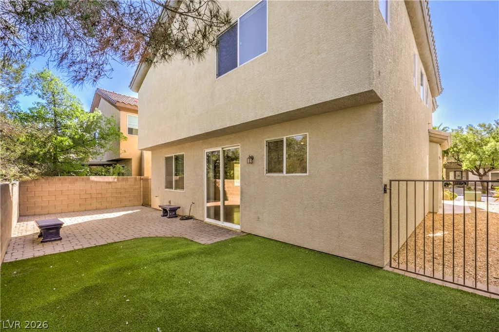 9694 Dieterich, Las Vegas, NV 89148