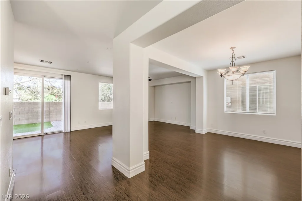 9694 Dieterich, Las Vegas, NV 89148