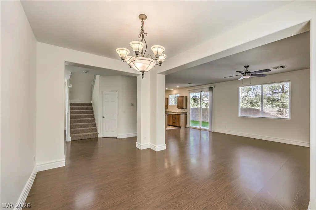 9694 Dieterich, Las Vegas, NV 89148