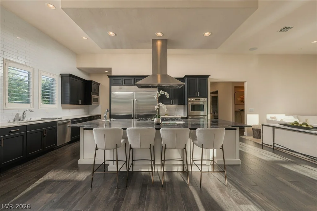 8255 Canyon Tree, Las Vegas, NV 89113