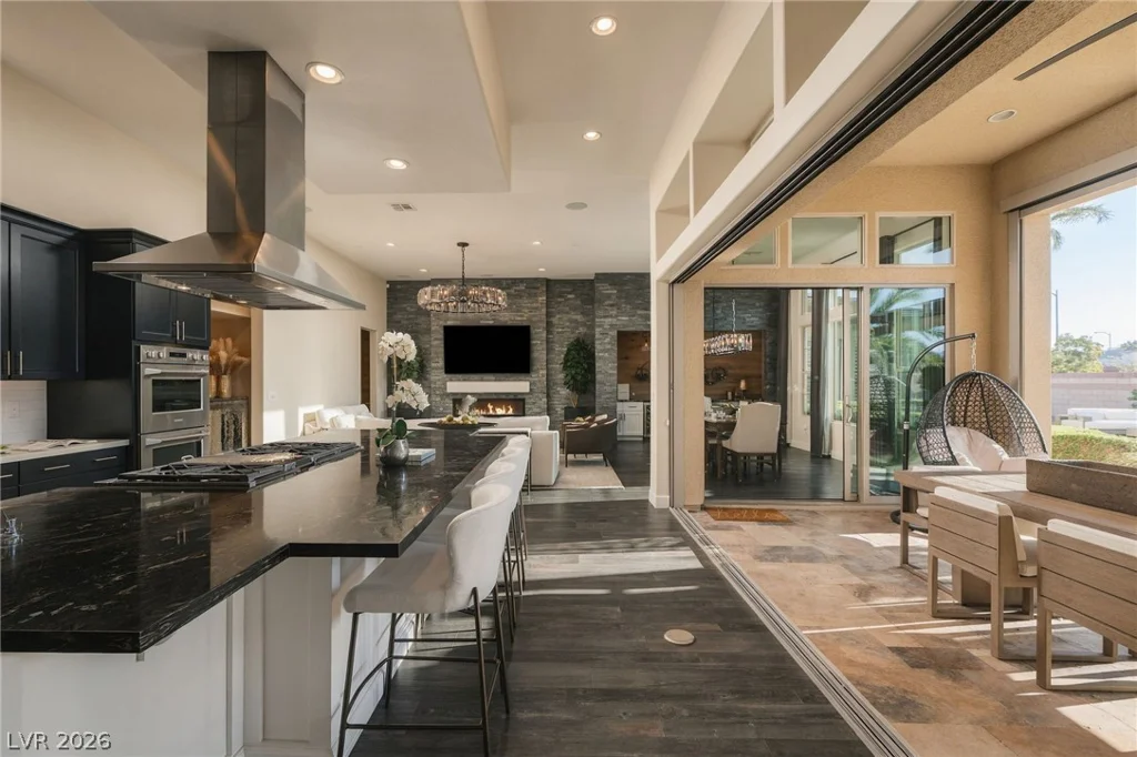 8255 Canyon Tree, Las Vegas, NV 89113