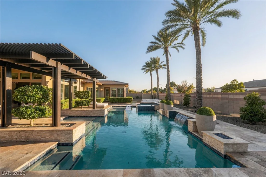 8255 Canyon Tree, Las Vegas, NV 89113