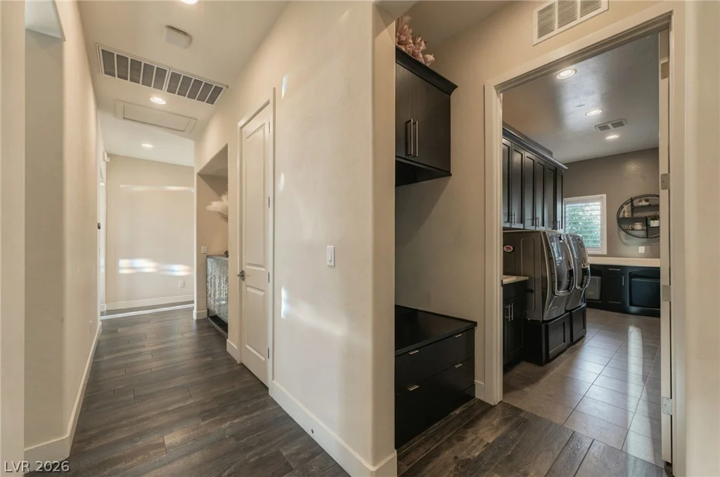 8255 Canyon Tree, Las Vegas, NV 89113