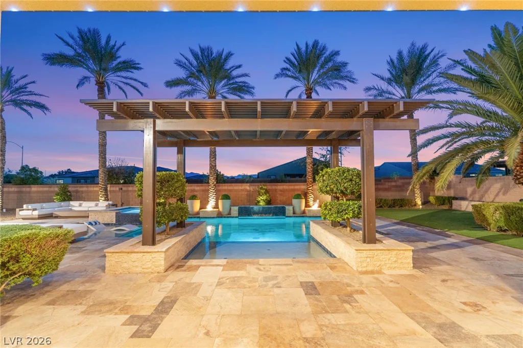 8255 Canyon Tree, Las Vegas, NV 89113