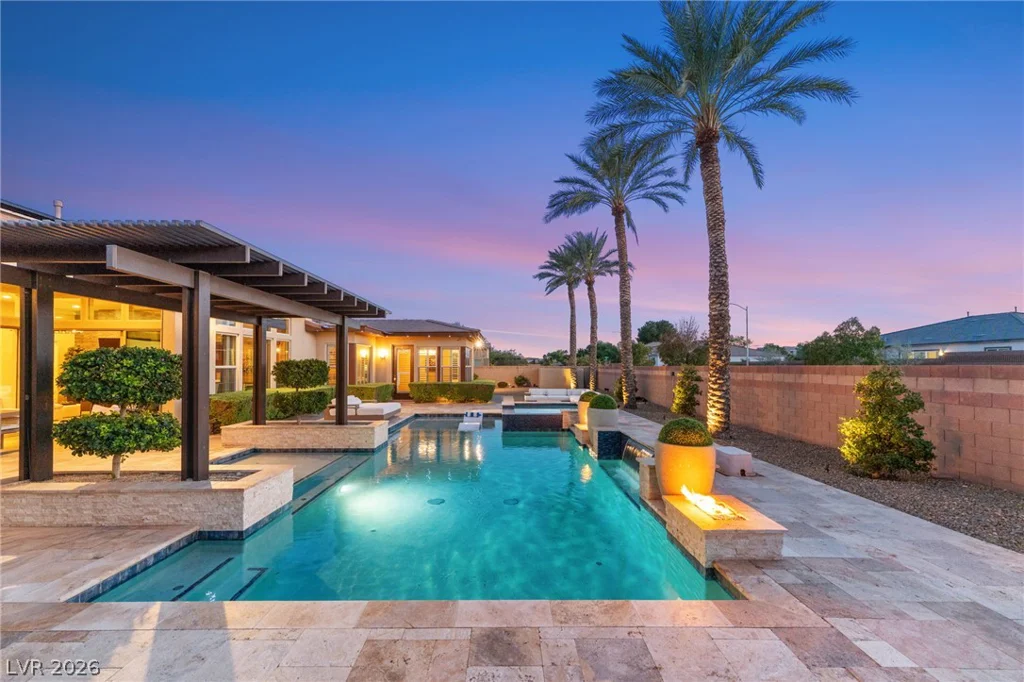 8255 Canyon Tree, Las Vegas, NV 89113