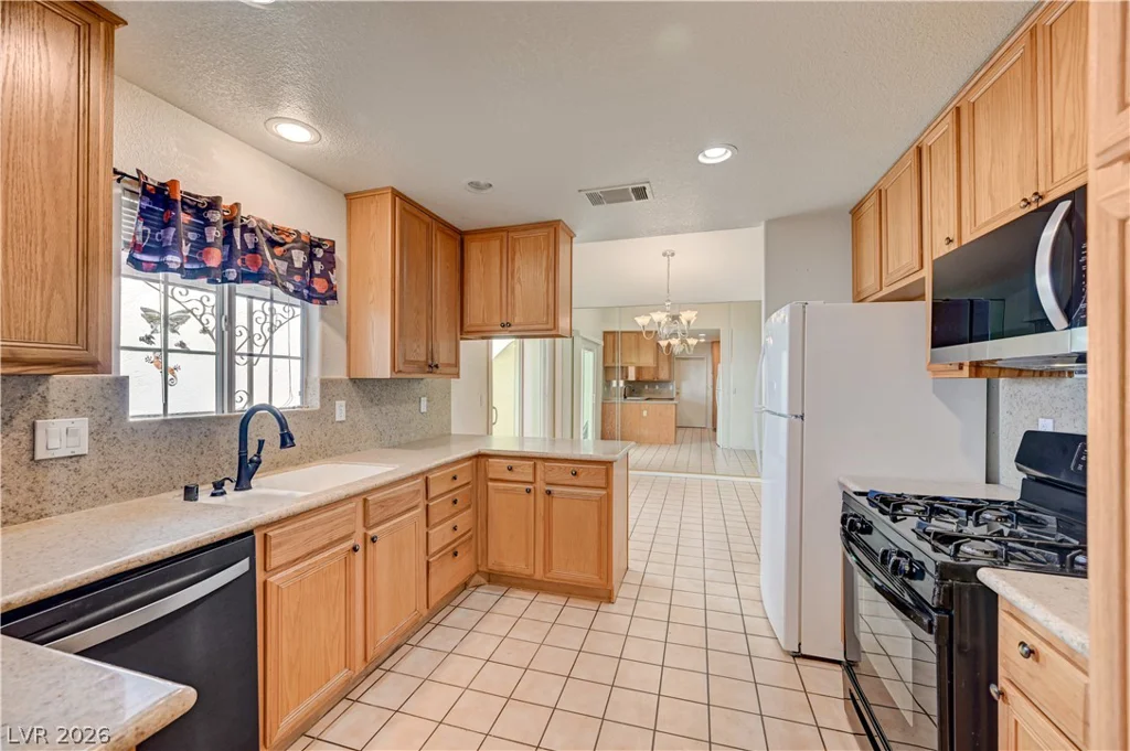 5424 Tassara, Las Vegas, NV 89108