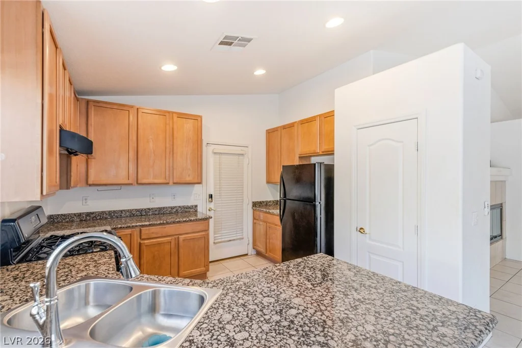 4043 Lilac Creek, Las Vegas, NV 89122