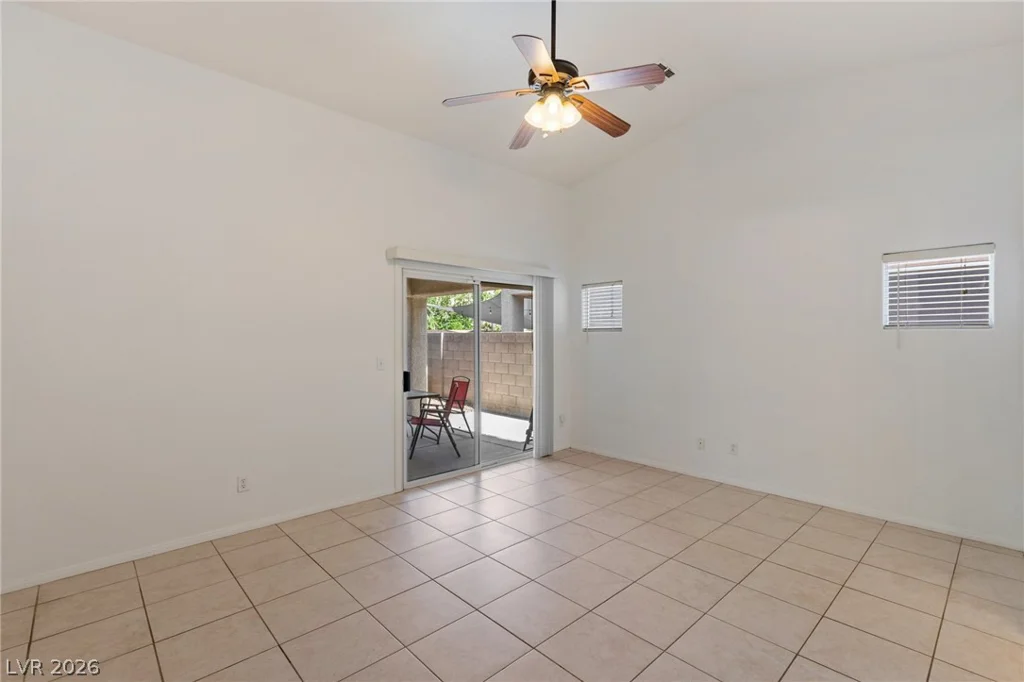 4043 Lilac Creek, Las Vegas, NV 89122