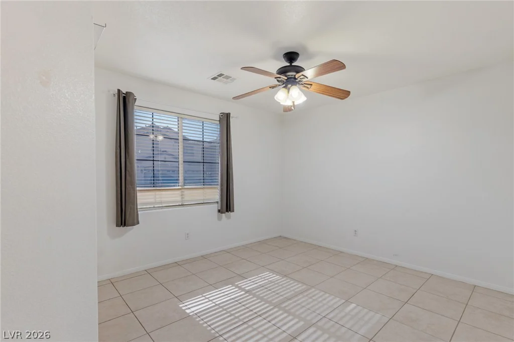4043 Lilac Creek, Las Vegas, NV 89122