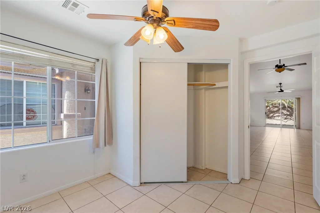 4043 Lilac Creek, Las Vegas, NV 89122
