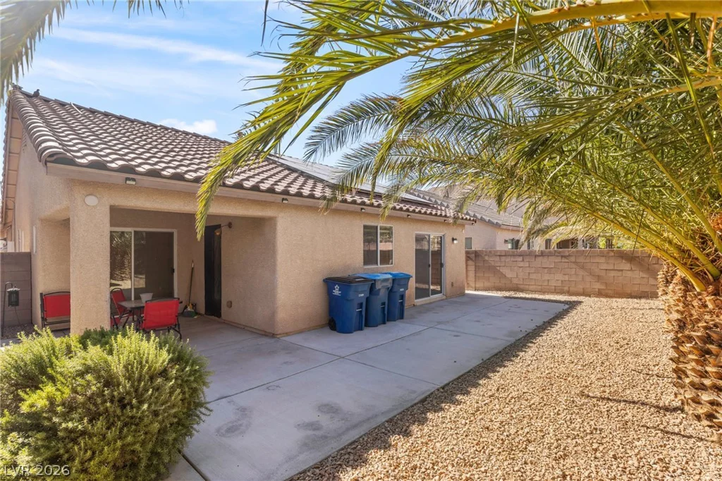 4043 Lilac Creek, Las Vegas, NV 89122