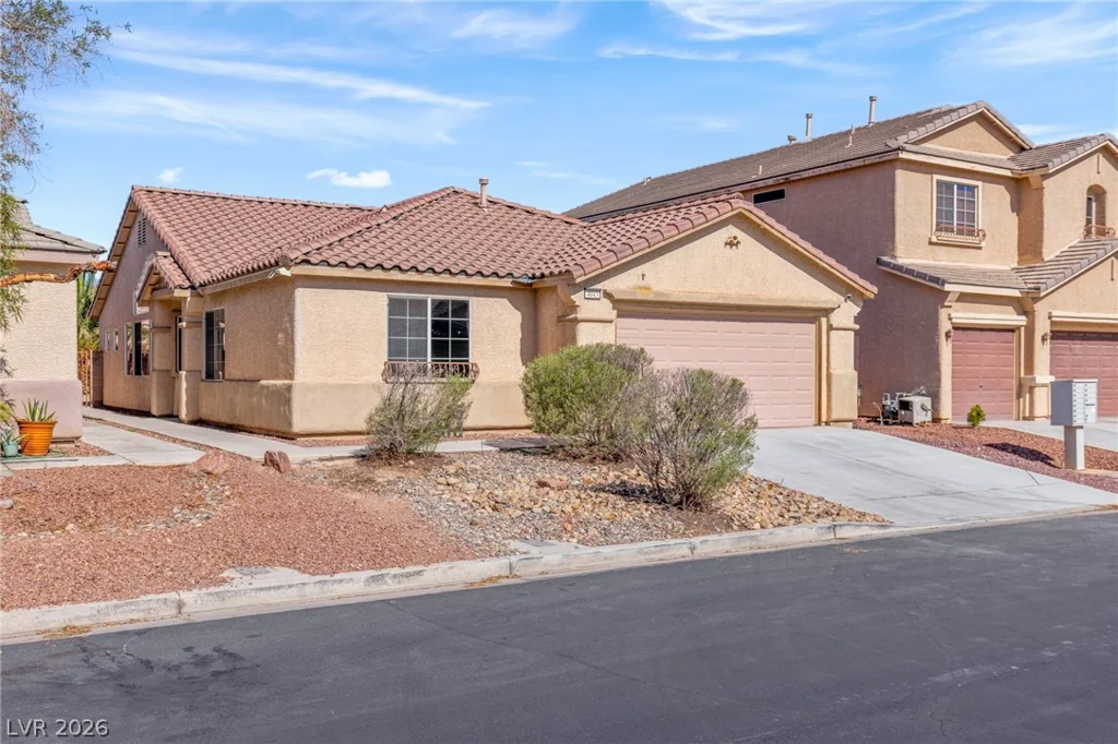 4043 Lilac Creek, Las Vegas, NV 89122