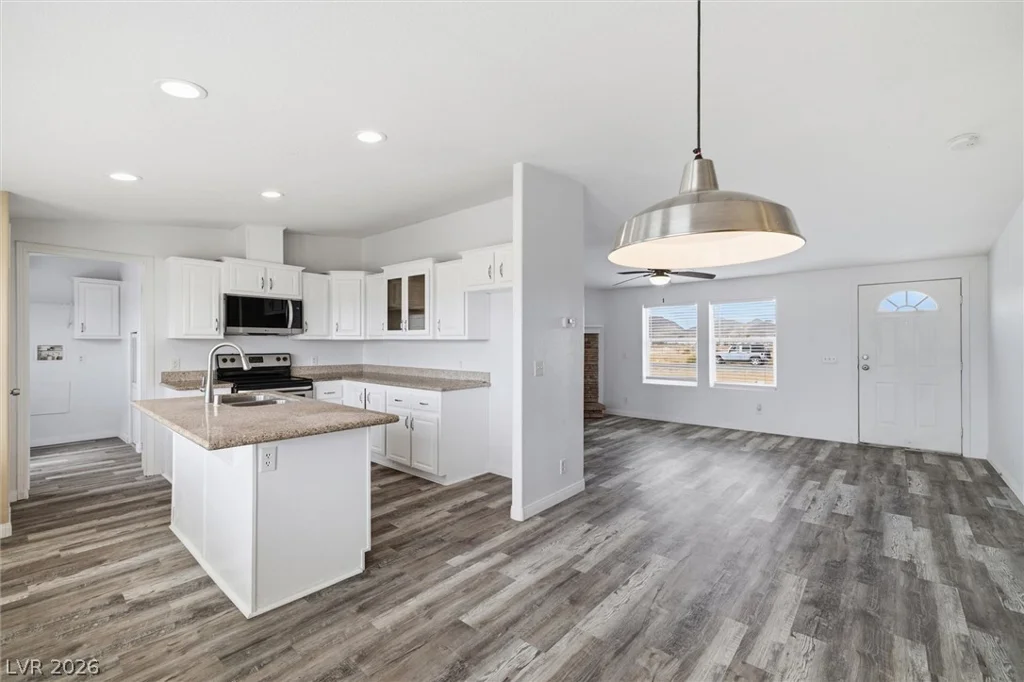 4361 Hardy, Pahrump, NV 89048