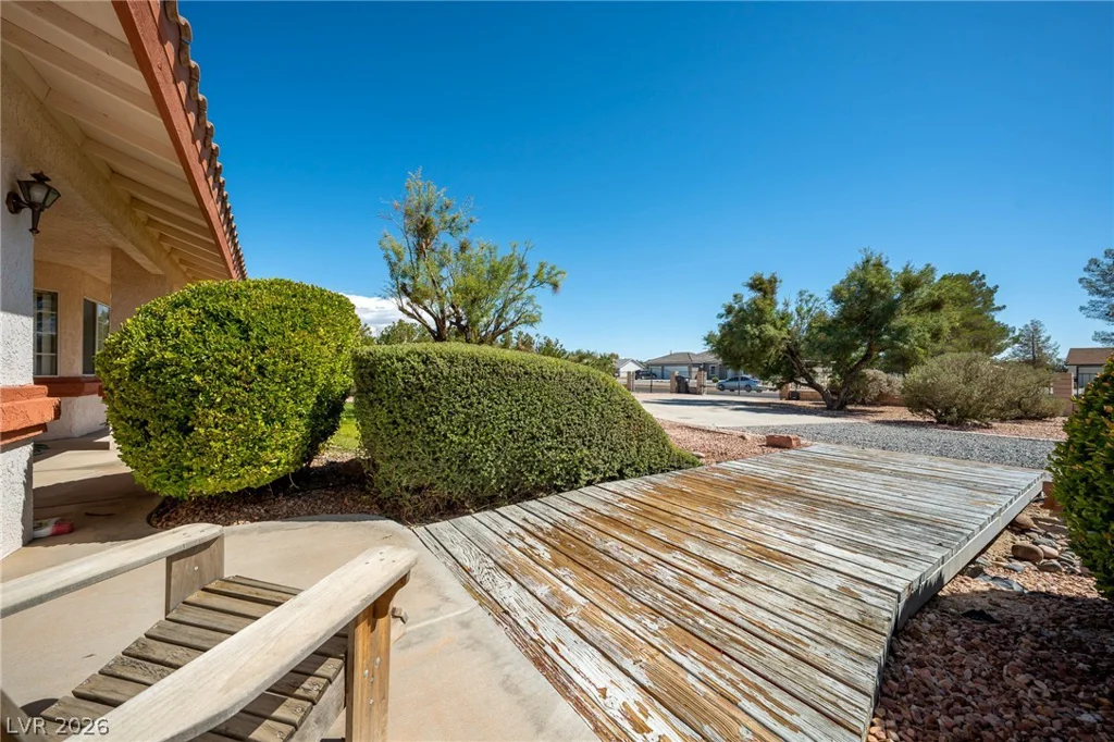 880 Lupin, Pahrump, NV 89048