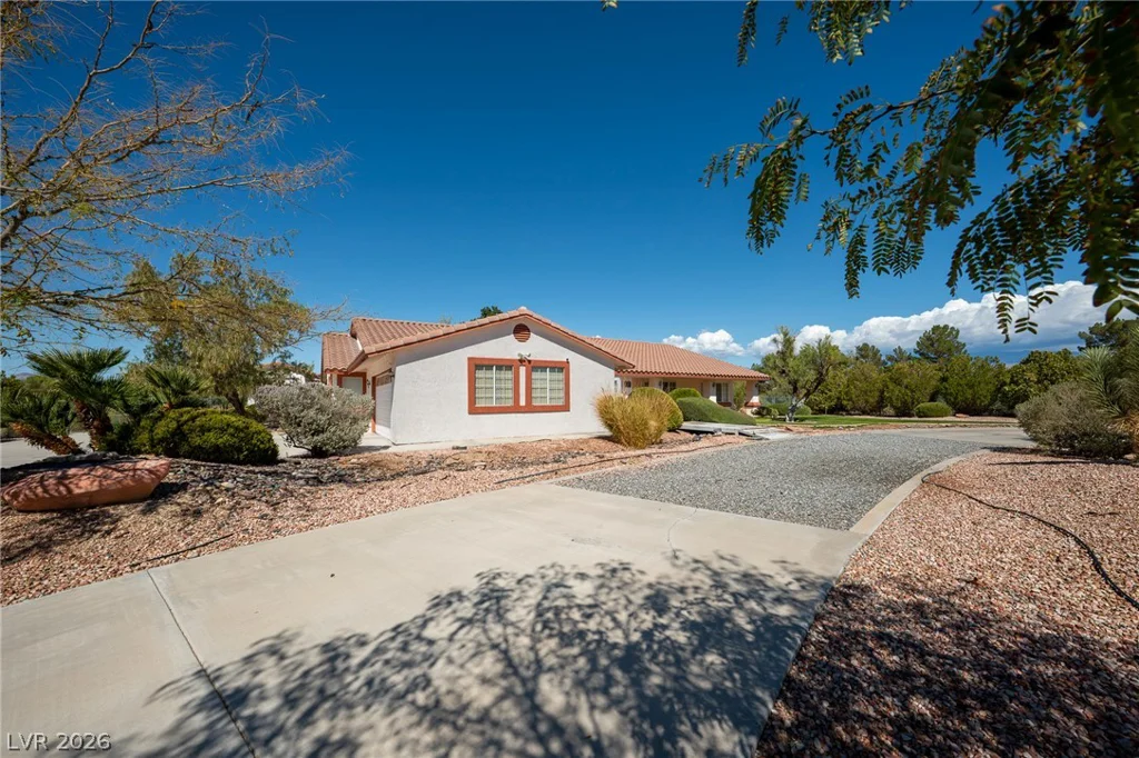 880 Lupin, Pahrump, NV 89048
