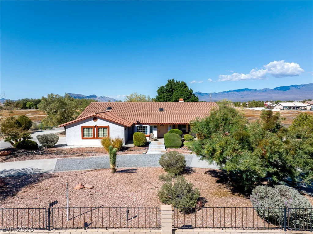 880 Lupin, Pahrump, NV 89048