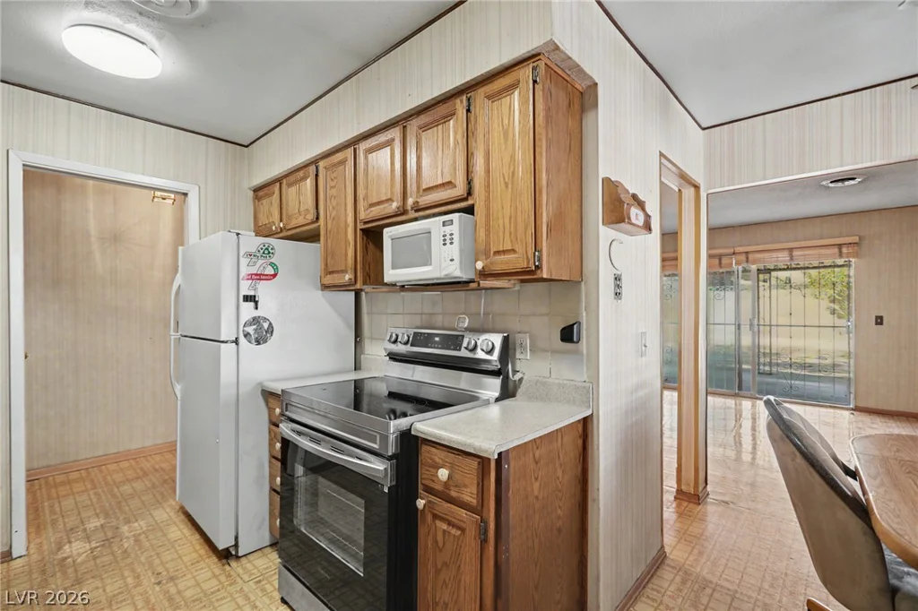 1949 Randa, Las Vegas, NV 89104
