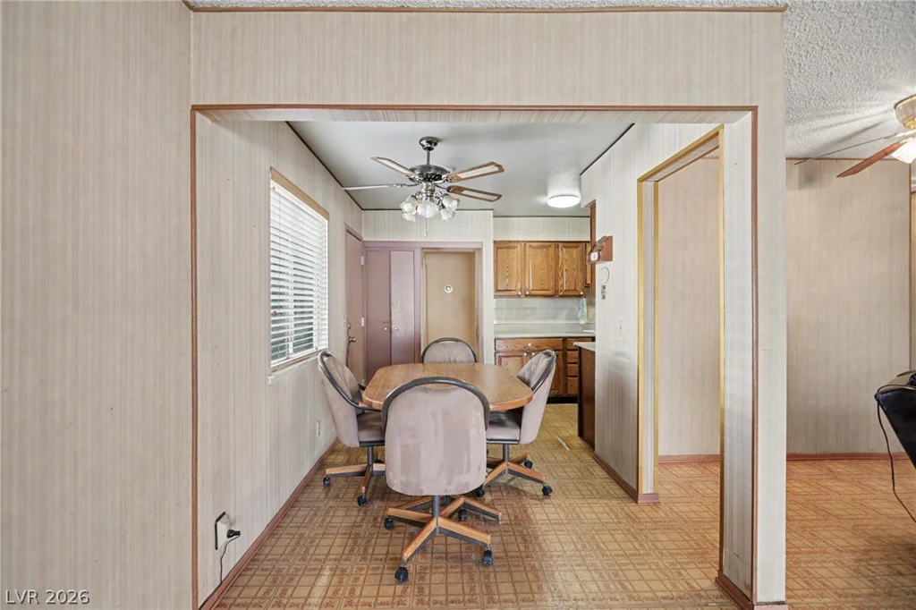 1949 Randa, Las Vegas, NV 89104