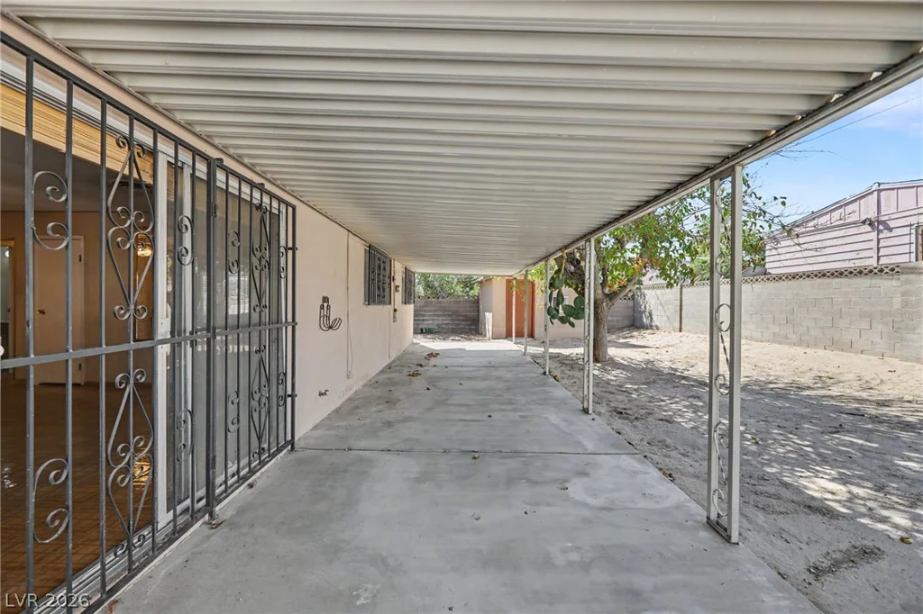 1949 Randa, Las Vegas, NV 89104