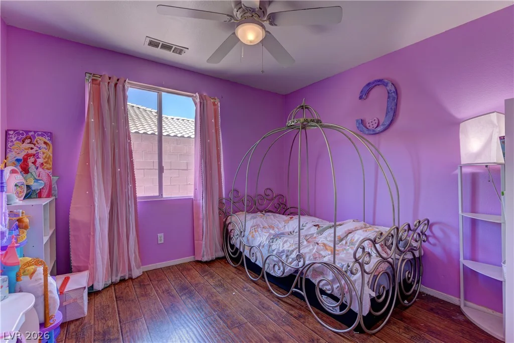 1263 Shimmering Glen, Henderson, NV 89014