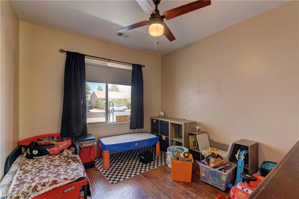1263 Shimmering Glen, Henderson, NV 89014