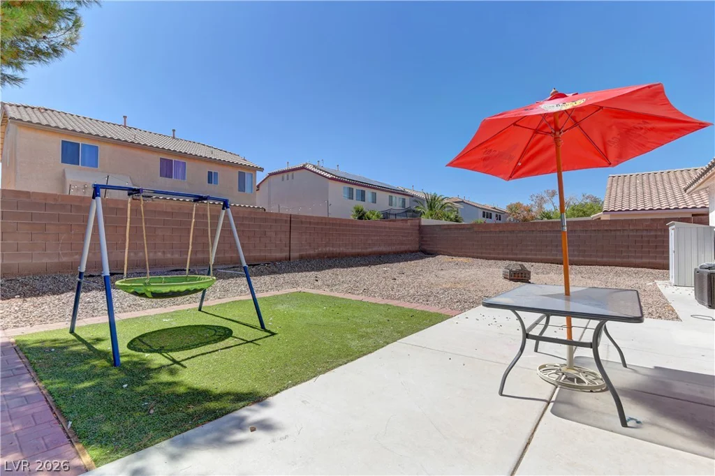 1263 Shimmering Glen, Henderson, NV 89014