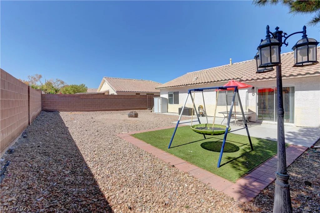 1263 Shimmering Glen, Henderson, NV 89014