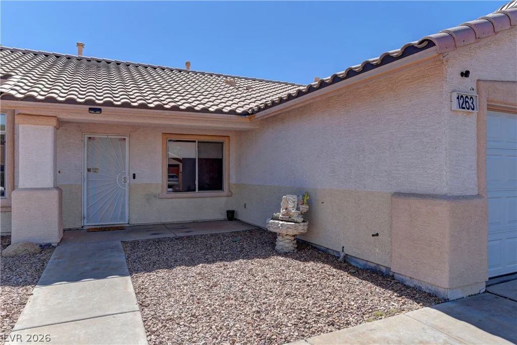 1263 Shimmering Glen, Henderson, NV 89014