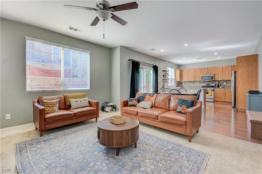 10641 Thor Mountain, Las Vegas, NV 89166