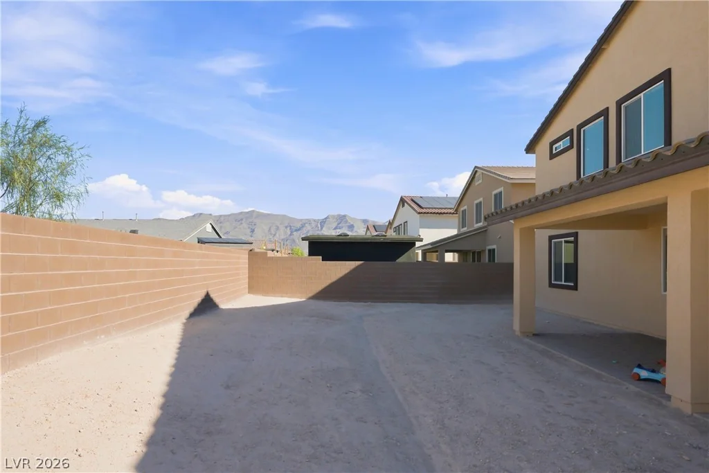 7665 Serenity Bay, North Las Vegas, NV 89084