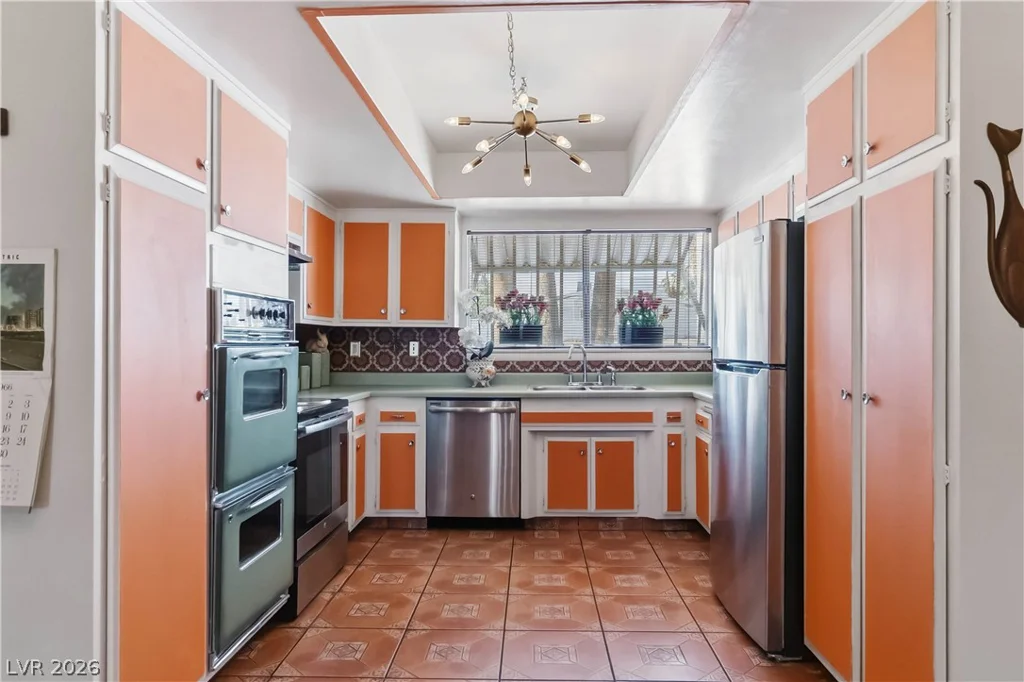 3232 Pawnee, Las Vegas, NV 89169