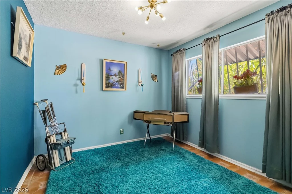 3232 Pawnee, Las Vegas, NV 89169