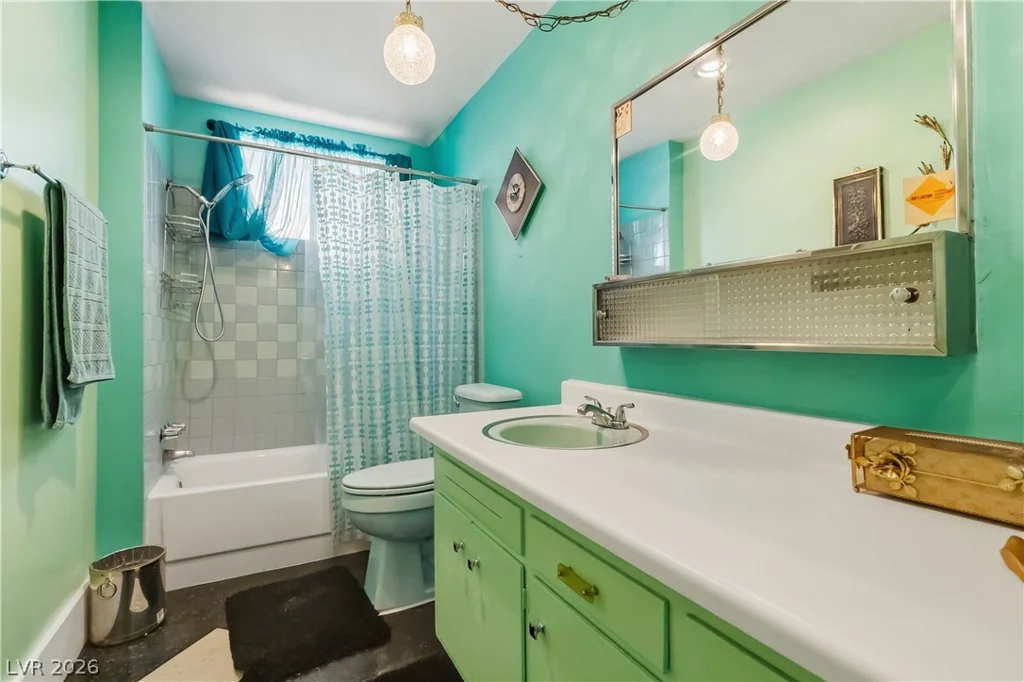 3232 Pawnee, Las Vegas, NV 89169