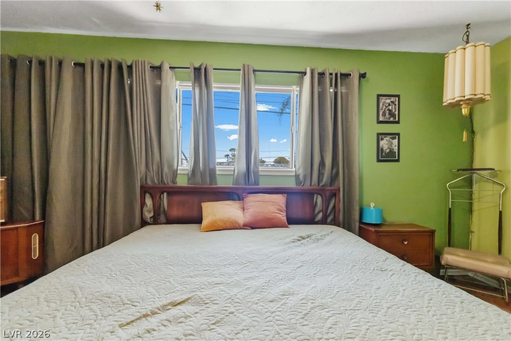 3232 Pawnee, Las Vegas, NV 89169