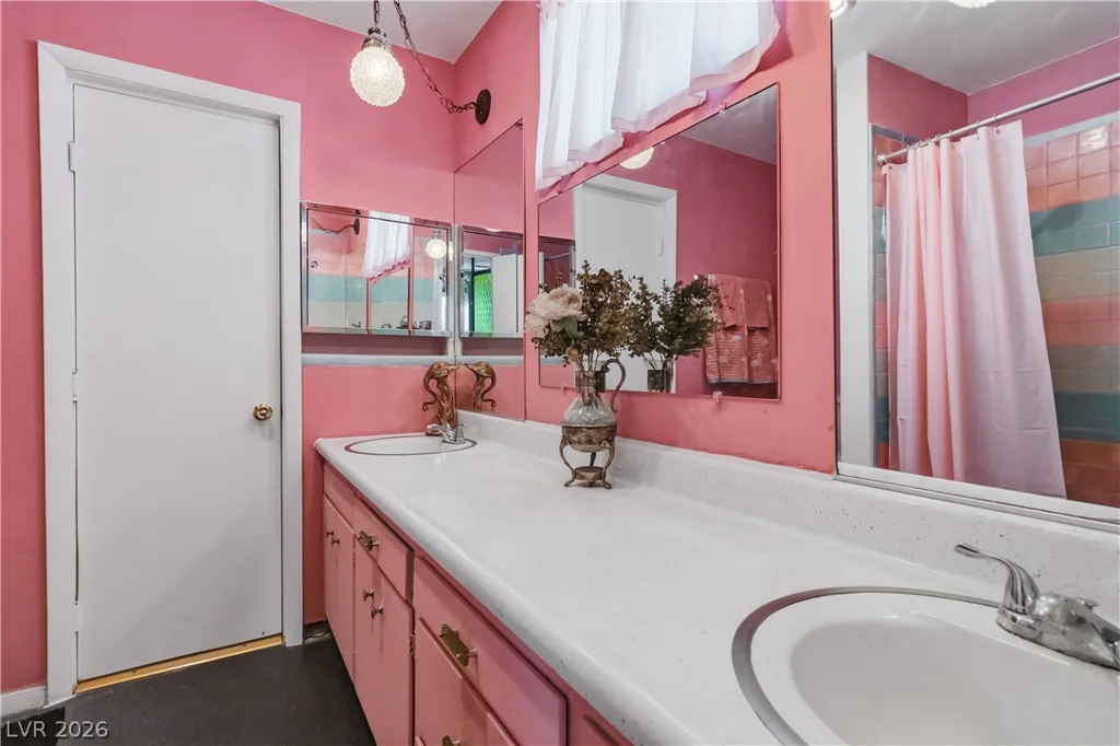 3232 Pawnee, Las Vegas, NV 89169