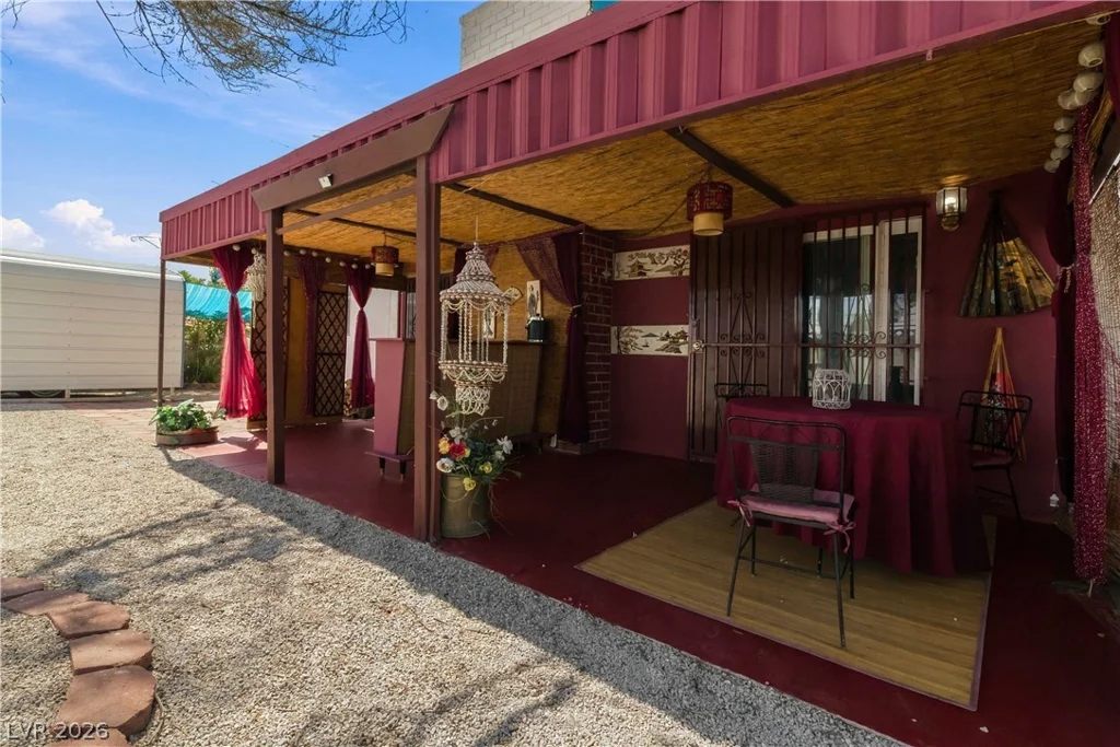 3232 Pawnee, Las Vegas, NV 89169