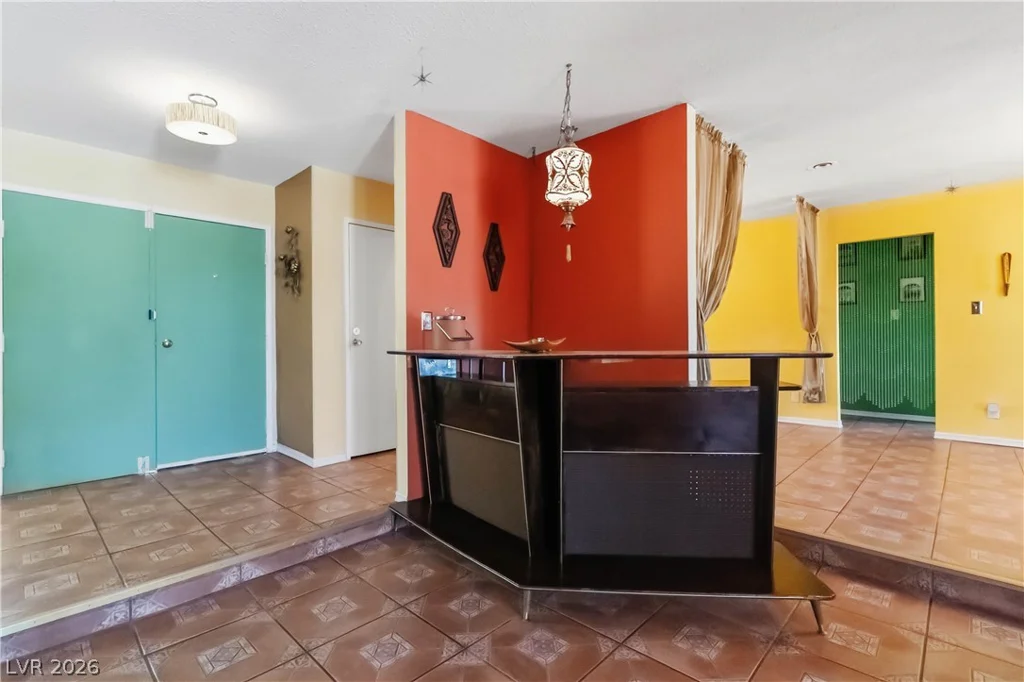 3232 Pawnee, Las Vegas, NV 89169