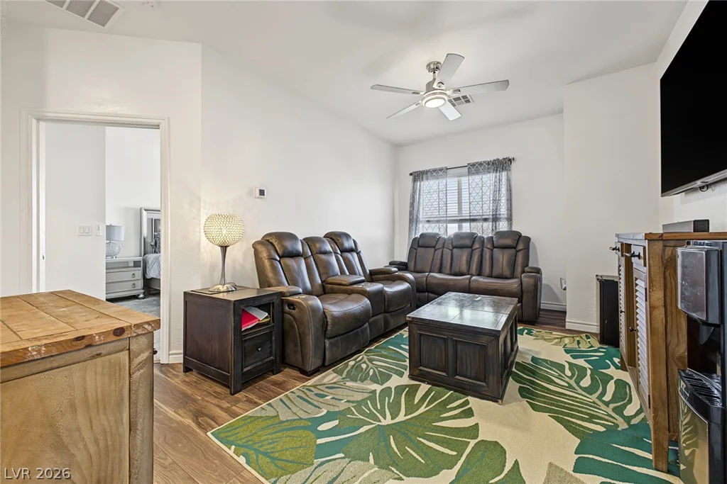 206 Callen Falls, Henderson, NV 89011