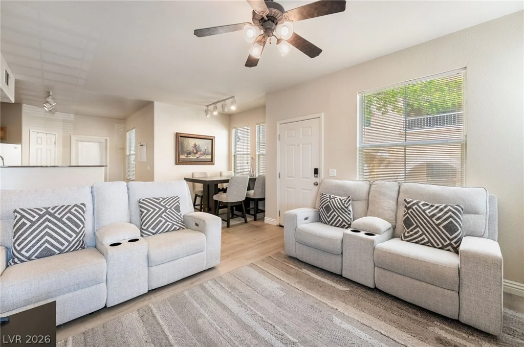 9975 Peace, Las Vegas, NV 89147