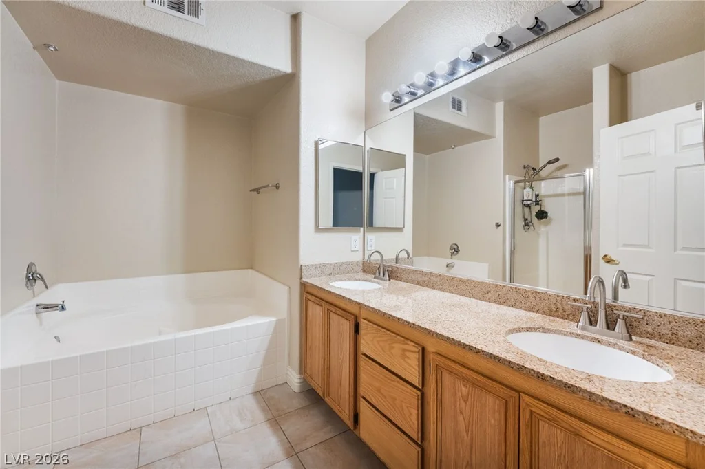 9975 Peace, Las Vegas, NV 89147