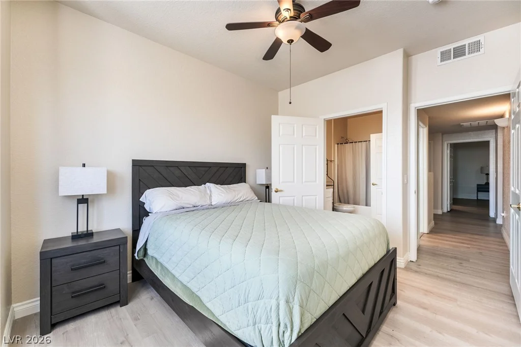 9975 Peace, Las Vegas, NV 89147