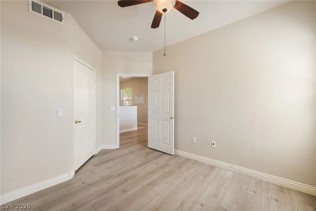 9975 Peace, Las Vegas, NV 89147